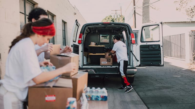 Solidaridad y bienestar: el poder de ayudar a otros para sentirnos mejor