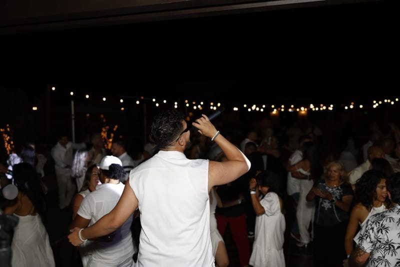 Johandy brilla en su gira por la Costa Oeste de Estados Unidos y consolida su ascenso en la bachata bajo el respaldo de EQS Música