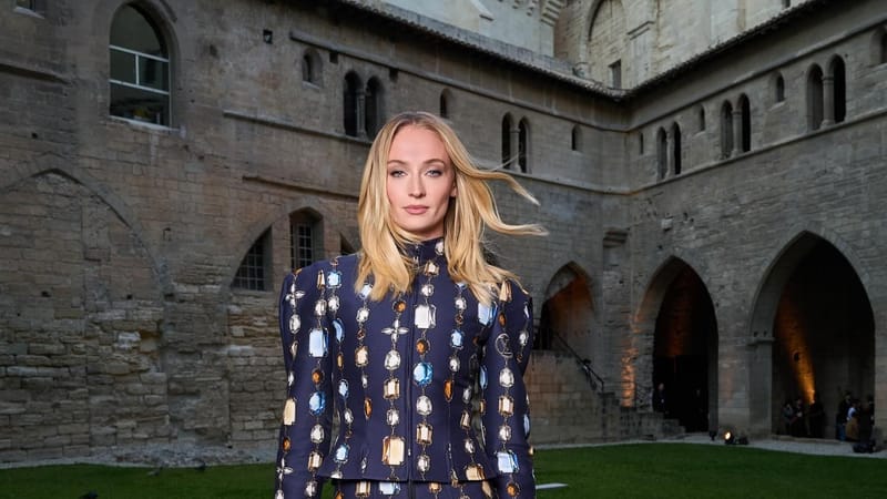 Prime Video confirma que Sophie Turner será Lara Croft en la próxima serie de Tomb Raider