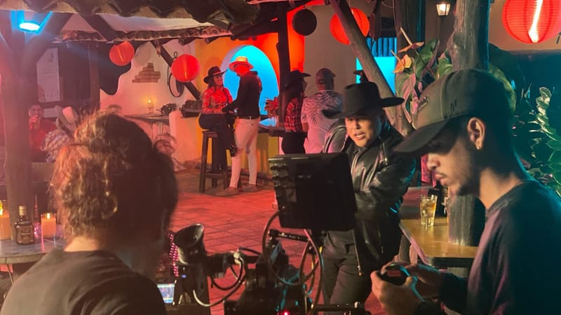 JC Rey se une a la banda mexicana BSJ en el sencillo "Para llegar a ti"