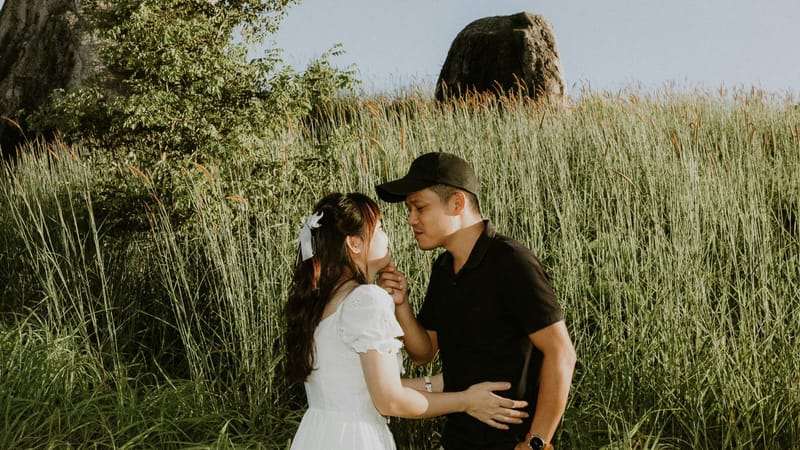 El eje de la intimidad: ¿Por qué el amor es la apropiación empática de la fragilidad ajena?