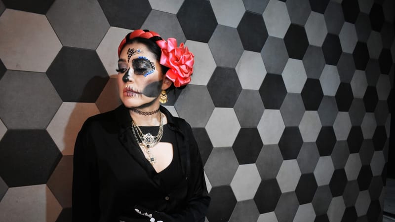 Sol Cuevas en la portada de la edición especial de Solo Gruperas