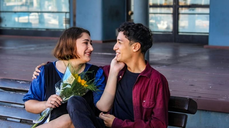 El oasis de la ternura: una resistencia silenciosa al ruido del mundo