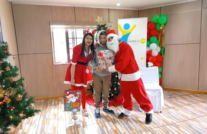 Starken y Fundación Ciudad del Niño se unen esta Navidad para llevar regalos a más de 10 mil niños