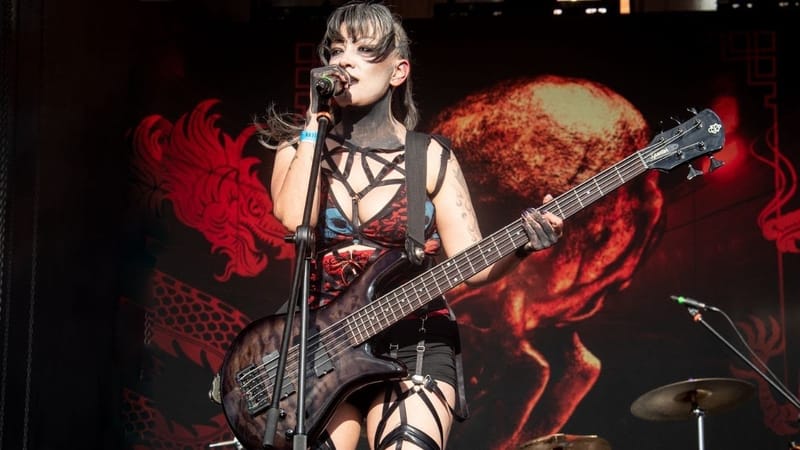 Yimark ft. Mark Darkjewel presenta ‘Letanías Elektra Bomb (Remix)’: la búsqueda del ser continúa a través de la electrónica