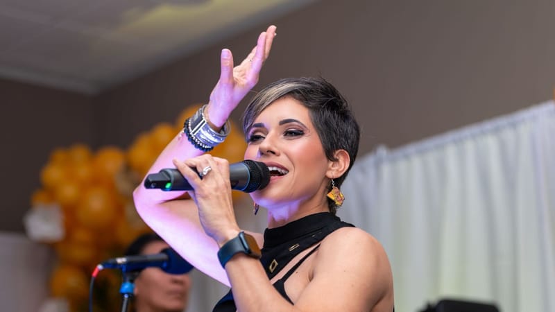 Izis "La Enfermera de la Salsa" consolida su reinado en la música tropical tras un histórico 2025