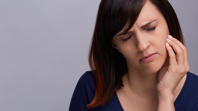 Regreso a clases y al trabajo: cómo impacta el estrés en la salud dental