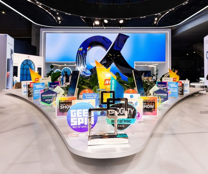 HONOR obtiene reconocimiento mundial en el MWC 2026 por su innovación Robot Phone y su liderazgo con el dispositivo plegable Magic V6