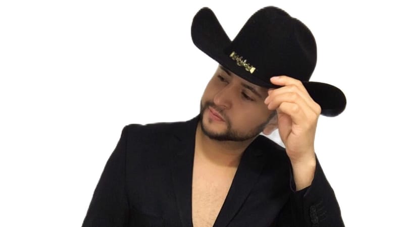 Debitson Sánchez apuesta por renovar la música popular colombiana con su nuevo sencillo “Así es mi vida”