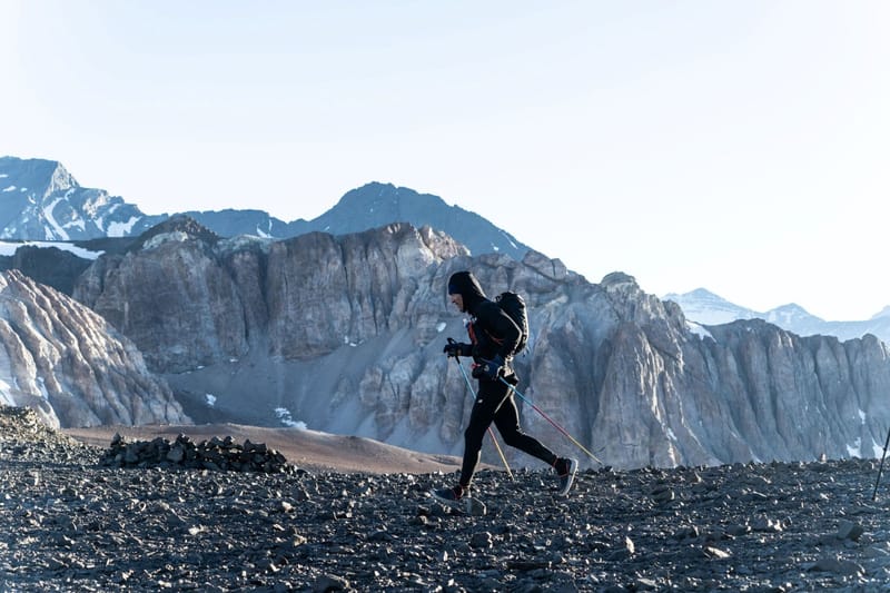 Maihue se integra al circuito internacional de skyrunning como hidratador oficial del Merrell Andes Mountain Skyrace 2026