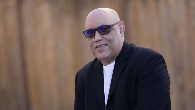 "Cantando Vivo Felíz" se posiciona en los Charts Internacionales de Salsa