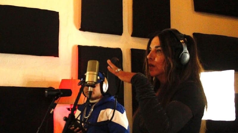 Jessika Elizalde lanza colaboración explosiva junto a Chikis RA