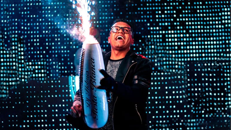 Gran DJ Holmes, el colombiano que refrescó visualmente la salsa romántica