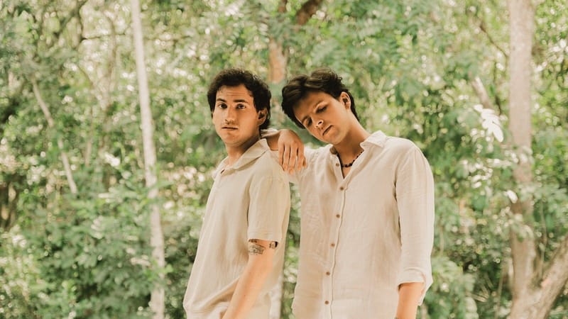 El dúo de pop latino colombiano Corana presenta 'Los Detalles', una canción para enfrentar los miedos