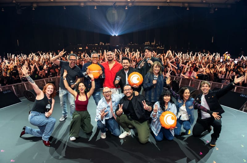 El showcase de Crunchyroll anticipó los estrenos de temporada, rindió homenaje a los talentos de voz mexicanos y anunció colaboración con Kings League Mexico