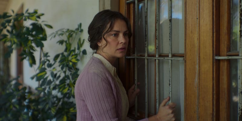 Quién es quién en “La casa de los espíritus”, la historia de Isabel Allende que llega al streaming