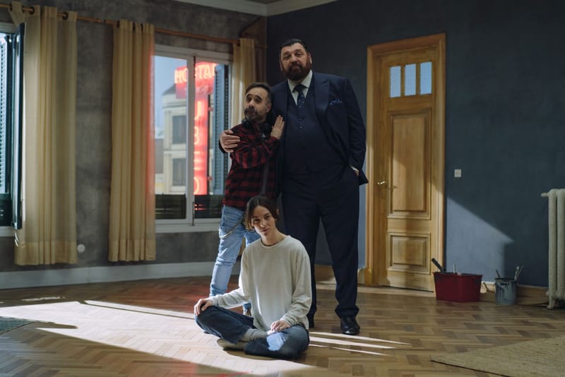 Finaliza el rodaje de la tercera temporada de la serie Original de Prime Video Reina Roja