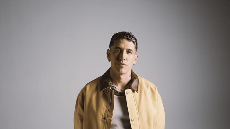 Lenny Tavárez rompe esquemas y redefine su sonido con “Pa’ Lo Bonito”, una explosión tropical
