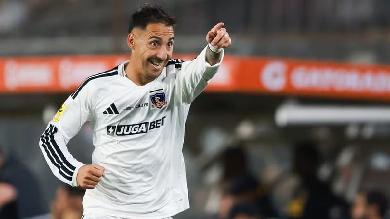"Esto termina en diciembre, ahí se festeja": Javier Correa analizó su buen momento en Colo-Colo
