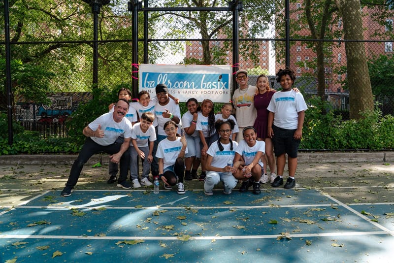 Lenny Tavárez celebra su cumpleaños en Nueva York impulsando el arte y la cultura con estudiantes de East Harlem