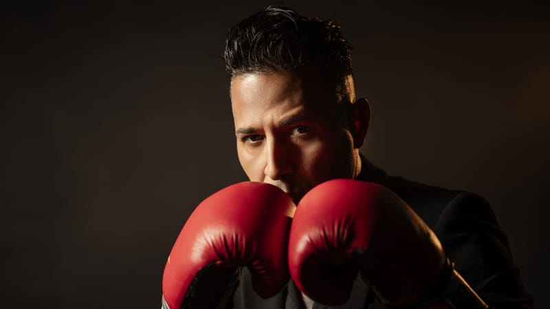 Charlie Cruz presenta “Invicto”, el álbum más importante de su carrera artística