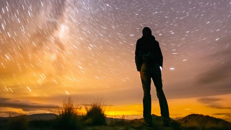 El universo ya no hace silencio: la verdad de los tiempos frente a la inmensidad