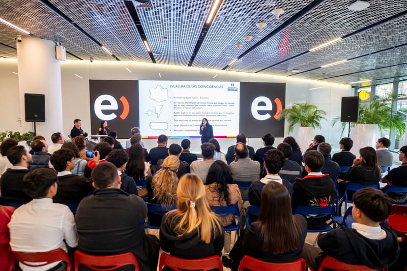 La compañía, junto a Fundación Belén Educa, iniciaron la versión 2026: cerca de 300 estudiantes de la organización han sido parte de las tutorías de Entel
