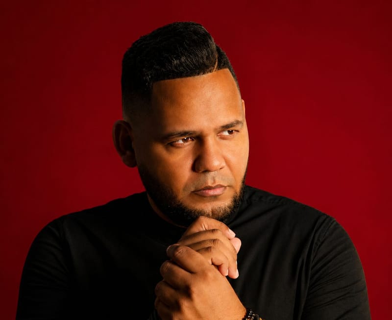 Wilbert Taveras: el arquitecto de la salsa dominicana moderna mira hacia adelante