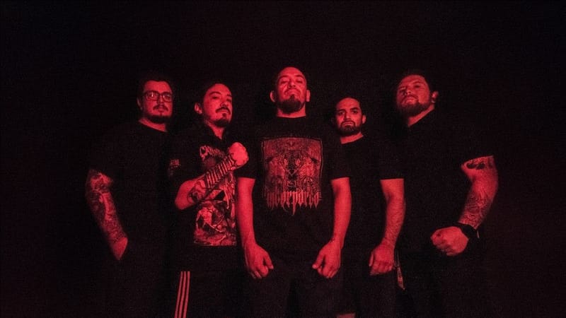 Incorporeo regresa luego de cinco años con el clip de 'Escritos'