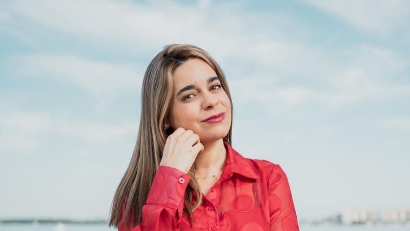 Dania Ferro presenta "Ansiedad. La grieta por donde entró la luz": un testimonio valiente sobre el dolor, la sanación y la esperanza
