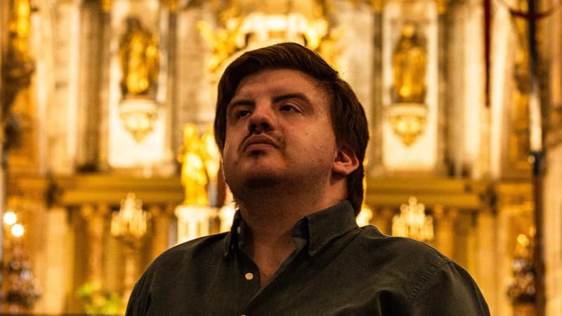 Emilio Silva presenta "Epopeya Vol. I", una obra conceptual inspirada en La Divina Comedia de Dante Alighieri