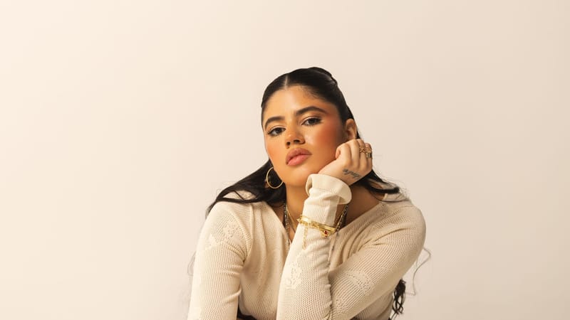 Mari La Carajita celebra nominación a Premios Juventud 2026 con “Chamita”