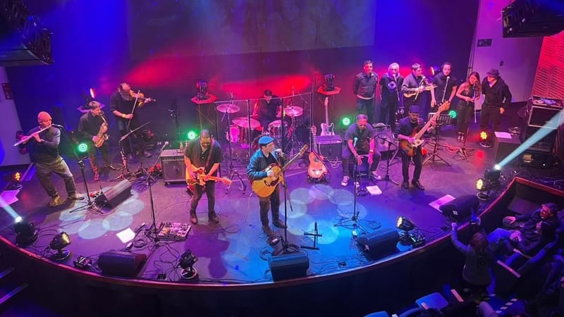 Matías Correa regresa a Sala SCD Egaña con “De Lo Sagrado” y reversiona "Patrona Del Barro"