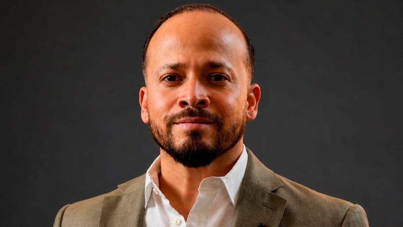 Ronny Rodríguez, postulado oficial a los Premios Ícono Miami 2026