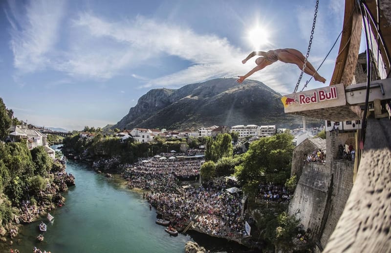 Red Bull Cliff Diving por TNT SPORTS: Polignano a Mare vuelve a recibir los saltos más extremos del mundo