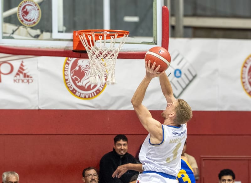 El campeón ante el invicto: Colegio Los Leones recibe a CD Valdivia en un partidazo por TNT Sports