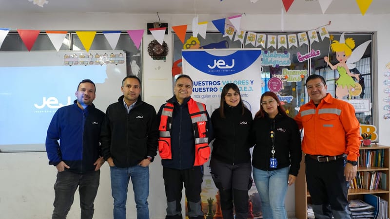 Estudiantes de primero básico descubren la ingeniería a través de juegos y actividades en Los Andes