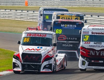 FORMULA TRUCK RACING