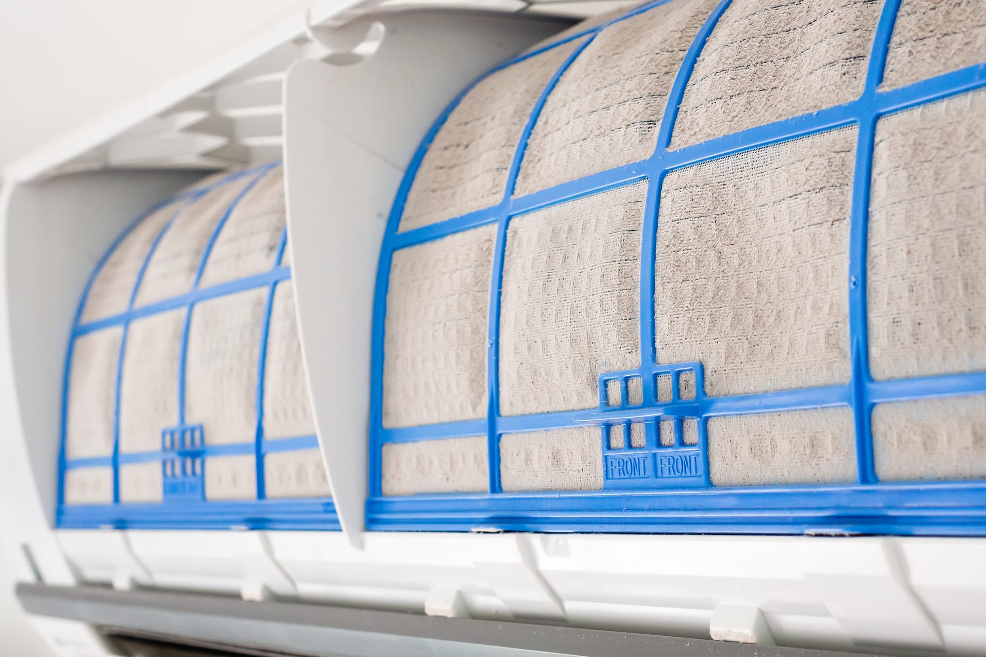 تنظيف مكيفات في العين بخصم 45%