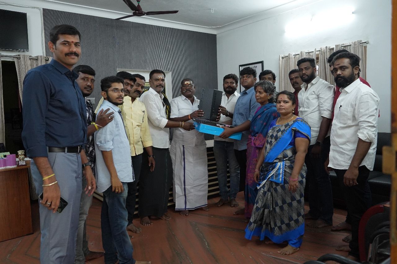 கணினி வழங்கிய தருணம்