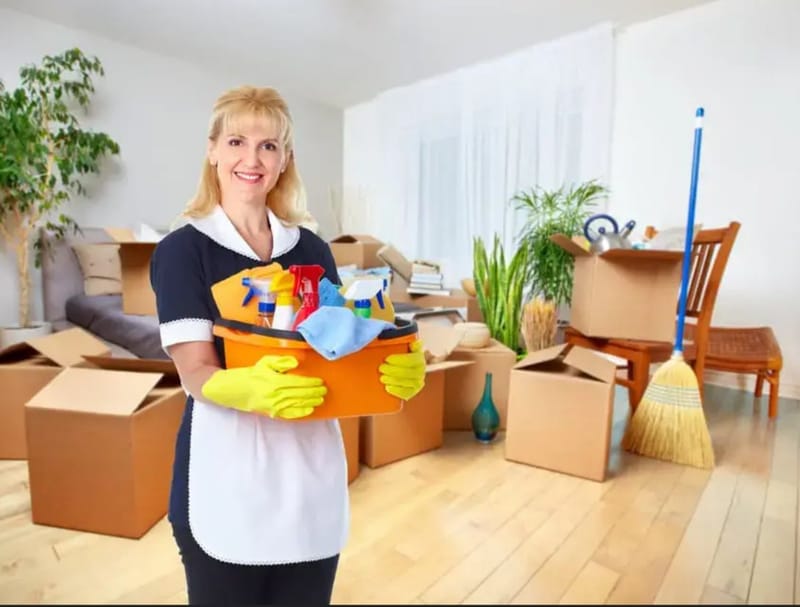 MOVE IN & OUT CLEANING