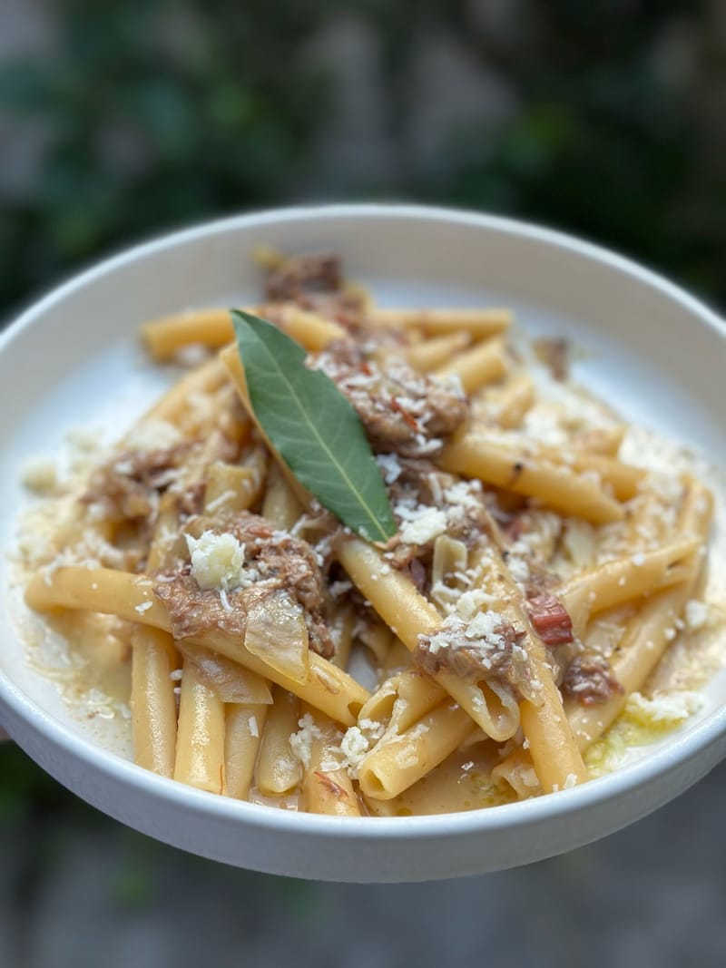 Envie d'en goûter encore plus? D'autres plats typiques italiens, faits maison, sont disponibles sur commande complètent la carte.