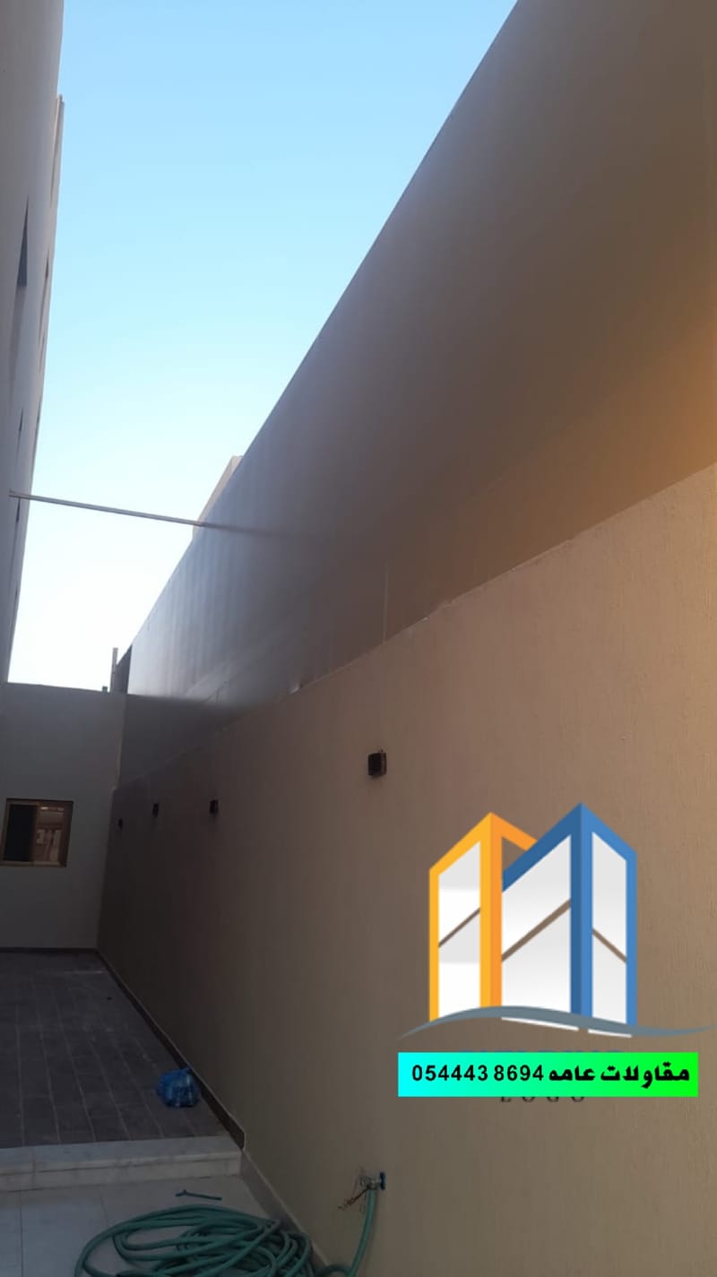 تركيب جميع انواع السواتر في مكة جدة الطائف الرياض: السواتر هي واحدة من أهم العناصر التي يمكن استخدامها في مختلف الأماكن، سواء كانت في المنازل، الحدائق، الشرفات، أو حتى في الأماكن العامة. توفر السواتر الحماية من أشعة الشمس المباشرة والمطر، 