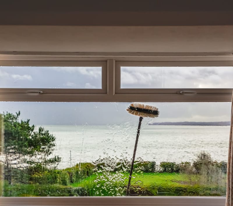 Pure Water Exterior Window Cleaning