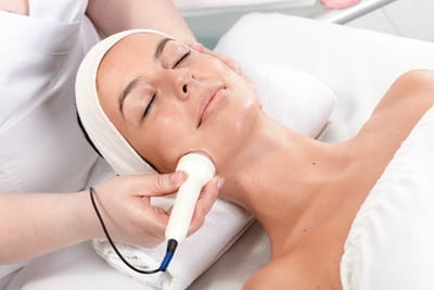 Laser Skin Tightening: AI Innovations for Flawless Skin