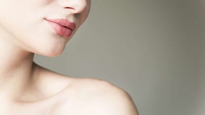 How Does Skin Whitening Support Healthy Skin Aging?