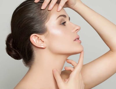 Can an 8 Point Facelift make the face look younger?