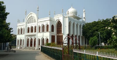 ซูเราะฮ์อัลอิคลาศ (ความบริสุทธิ์ใจ)