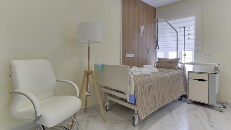 Многопрофильная клиника в Москве