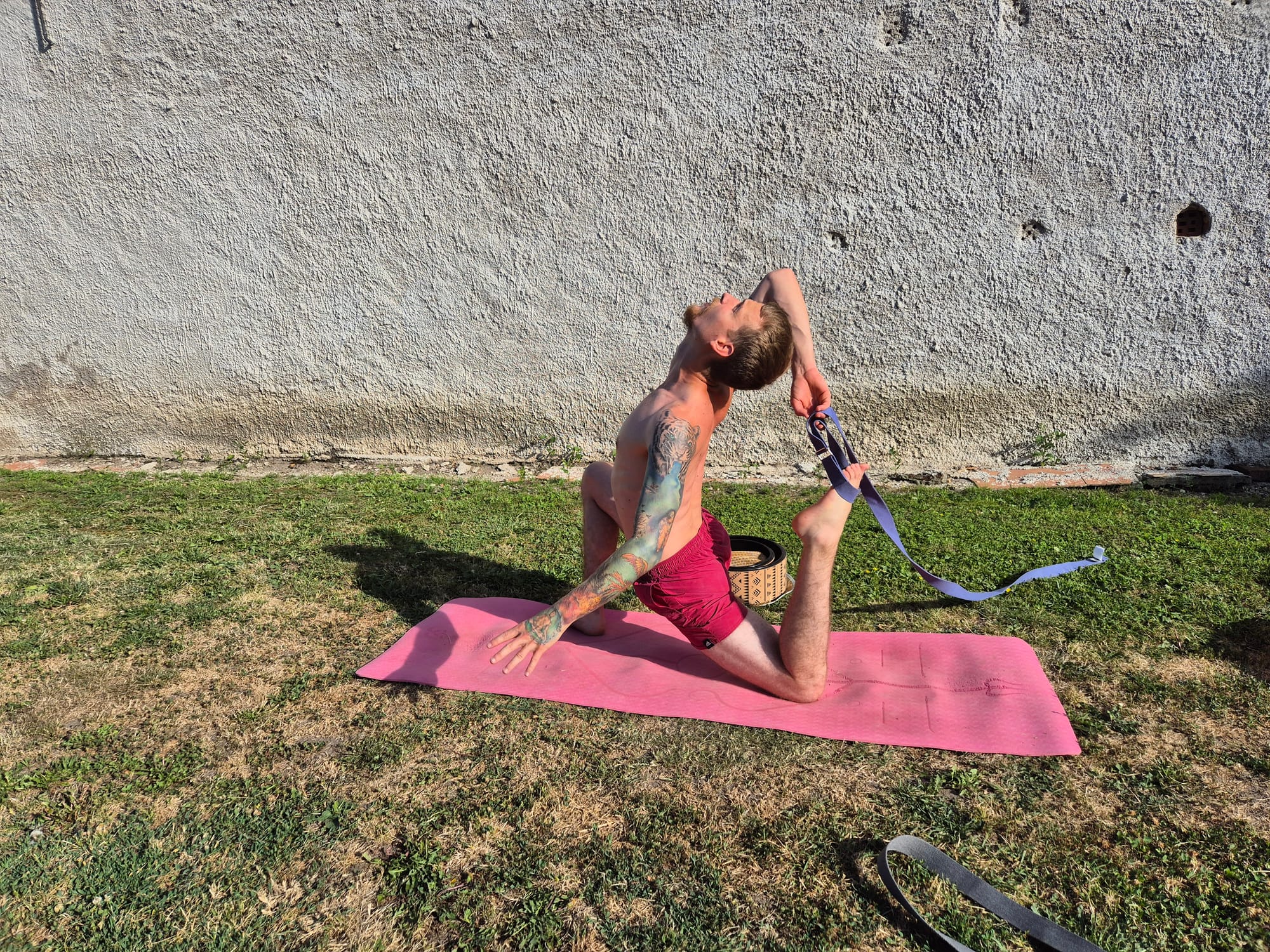 Miben is más a magánóra!